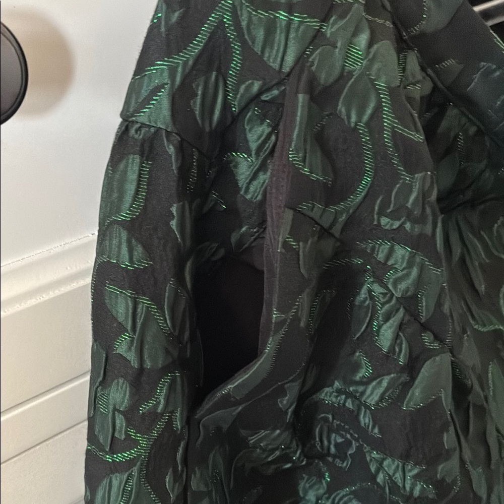 Scoop Elegant Green Floral Skirt - Picture 3 of 6